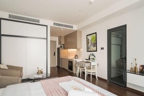 Room - TROY HOUSE - MASTERI WEST HEIGHTS (Hanoi)
