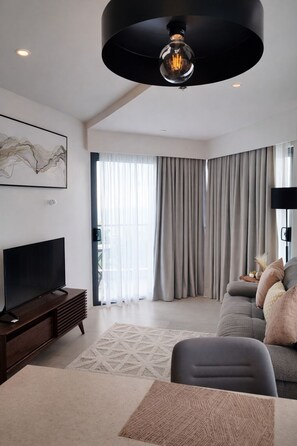 Living area - Tambuli Seaside Living 12N - Sea View - Lapu Lapu (Lapu-Lapu)