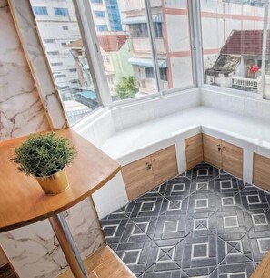 基础四人房 | 私人厨房