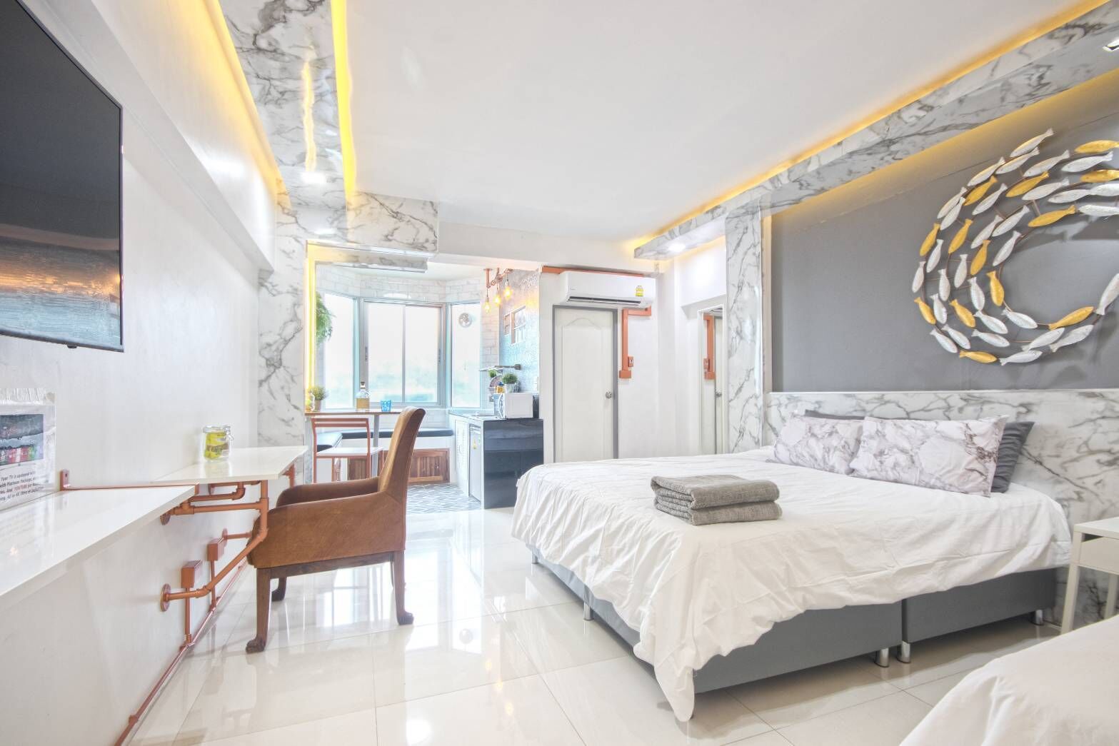 Classic Quadruple Room