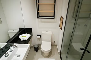 Apartamento básico | Banheiro