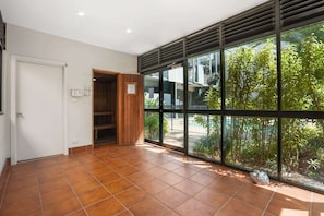 Interior - Peaceful 1-Bed Apartment Near Brisbane's Heart (Fortitude Valley)