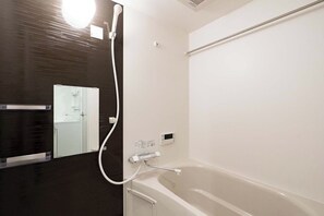 Free toiletries, hair dryer, towels, shampoo - Rufura Fukusima (Osaka)
