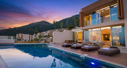 Luxury Pool Villa Palasea With Panoramic Sea View