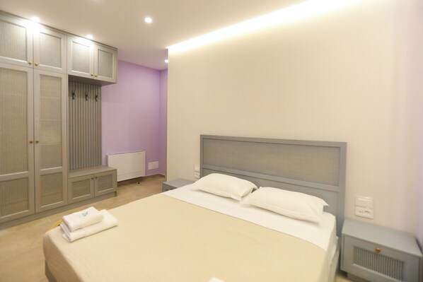 6 bedrooms, free WiFi, bed sheets - Villa Palasea (Himarë)
