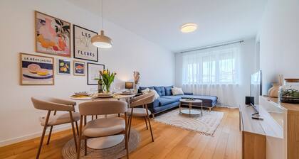 Meandar Zagreb Apt w/ Garage & Terrace