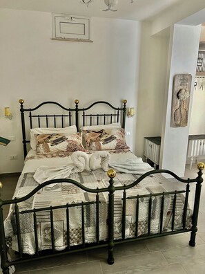4 Schlafzimmer, Bügeleisen/Bügelbrett, WLAN, Bettwäsche