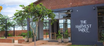 Chalo villa's and farm