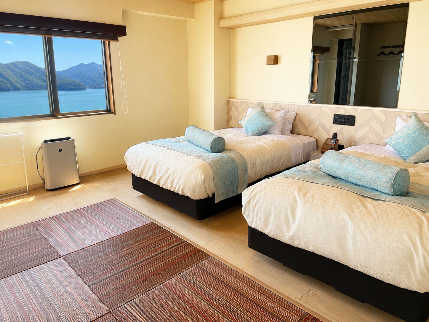 [Japanese Modern Superior Room] 35sqm, Non-smoking | Desk, WiFi (free), bed sheets