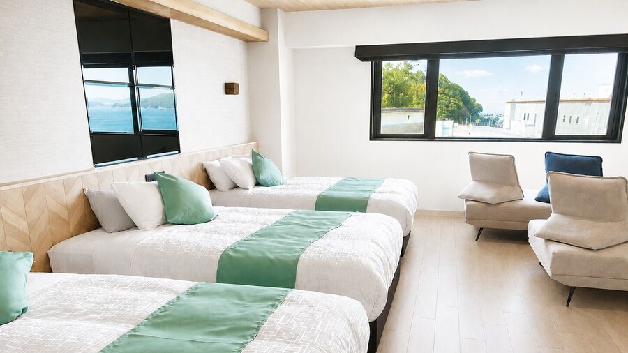 Livemax Resort Mihara Sea Front