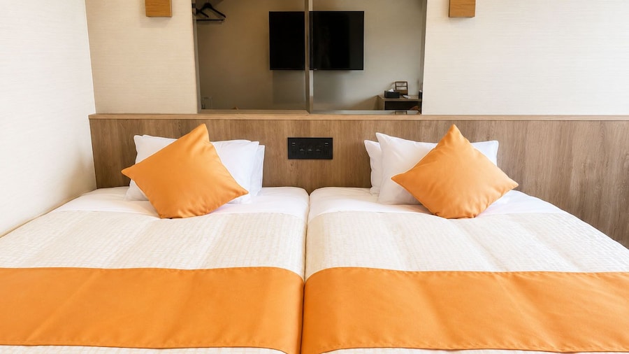 Livemax Resort Mihara Sea Front