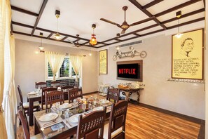 Dining - Vintage Retreat by ELIVAAS 5BHK Villa (Aluva)