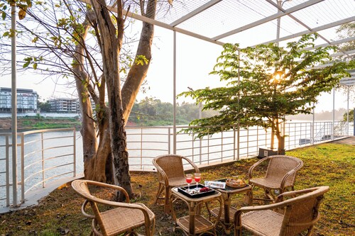 Vintage Retreat by ELIVAAS 5BHK Villa