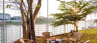 Vintage Retreat by ELIVAAS 5BHK Villa