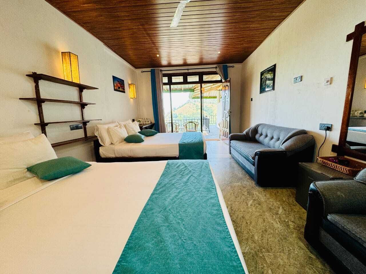 Kamar Triple Keluarga, balkon, pemandangan gunung