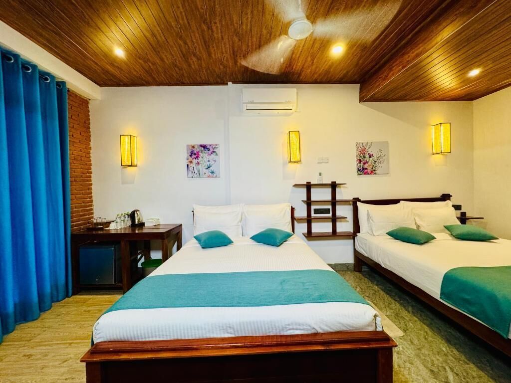 Family Triple Room, Balcony, Mountain View