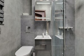 Comfort Studio, Bay View | Bathroom - Nadmorski by Grand Apartments (Sopot)