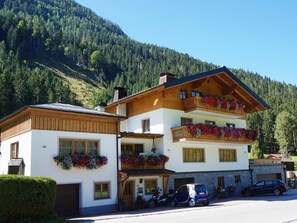 Classic Apartment, 1 Bedroom | Exterior - Apartment in Flachau With Mountain Views (Flachau)