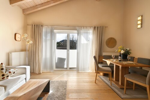 Tranquil Apartment in the Centre of Seefeld