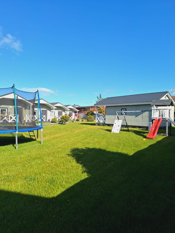 Garden - Holiday Homes Close to the Seaside Beach (Mielno)