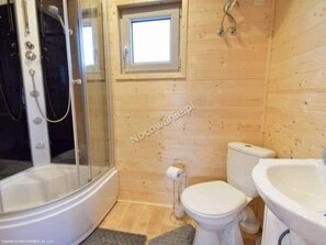 Shower, hair dryer - Holiday Homes Close to the Seaside Beach (Mielno)