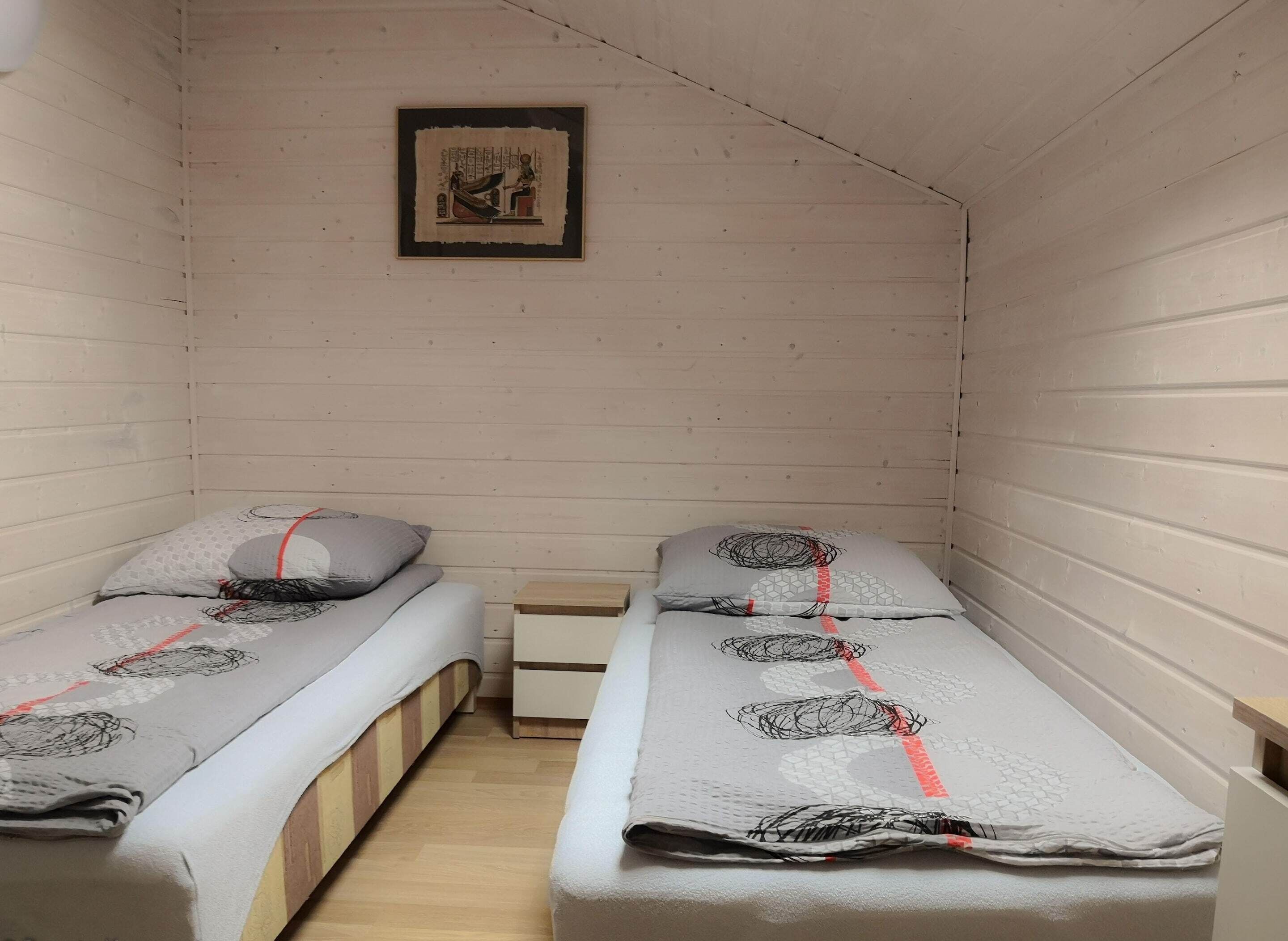 9 bedrooms, individually furnished, bed sheets