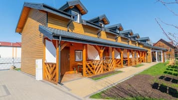 Nhà di động phong cách cổ điển, 3 phòng ngủ | Ngoại thất