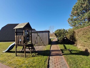 Classic House, 3 Bedrooms | Garden - Nurdachhaus in Burhave (Butjadingen)