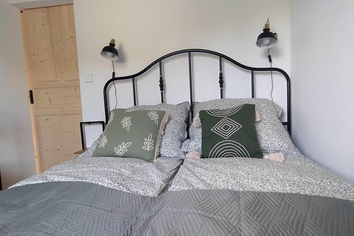 Comfort huis, 3 slaapkamers | 9 slaapkamers, individueel gemeubileerd, beddengoed