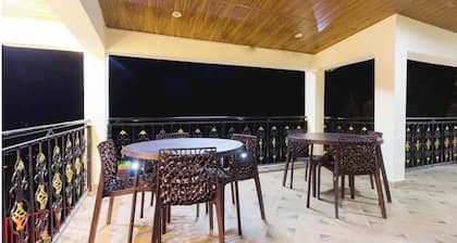 Hotel City Charm Homestay Dehradun