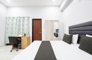 Deluxe Double Room, Air conditioning | View from room - Hotel City Charm Homestay Dehradun (Dehradun)