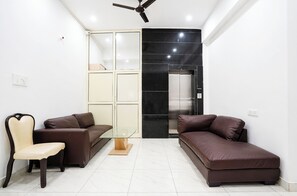 Siddeområde i lobbyen