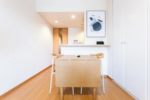 Apartment(h04), Non Smoking - CITYSPIRE Namba WEST (Osaka)