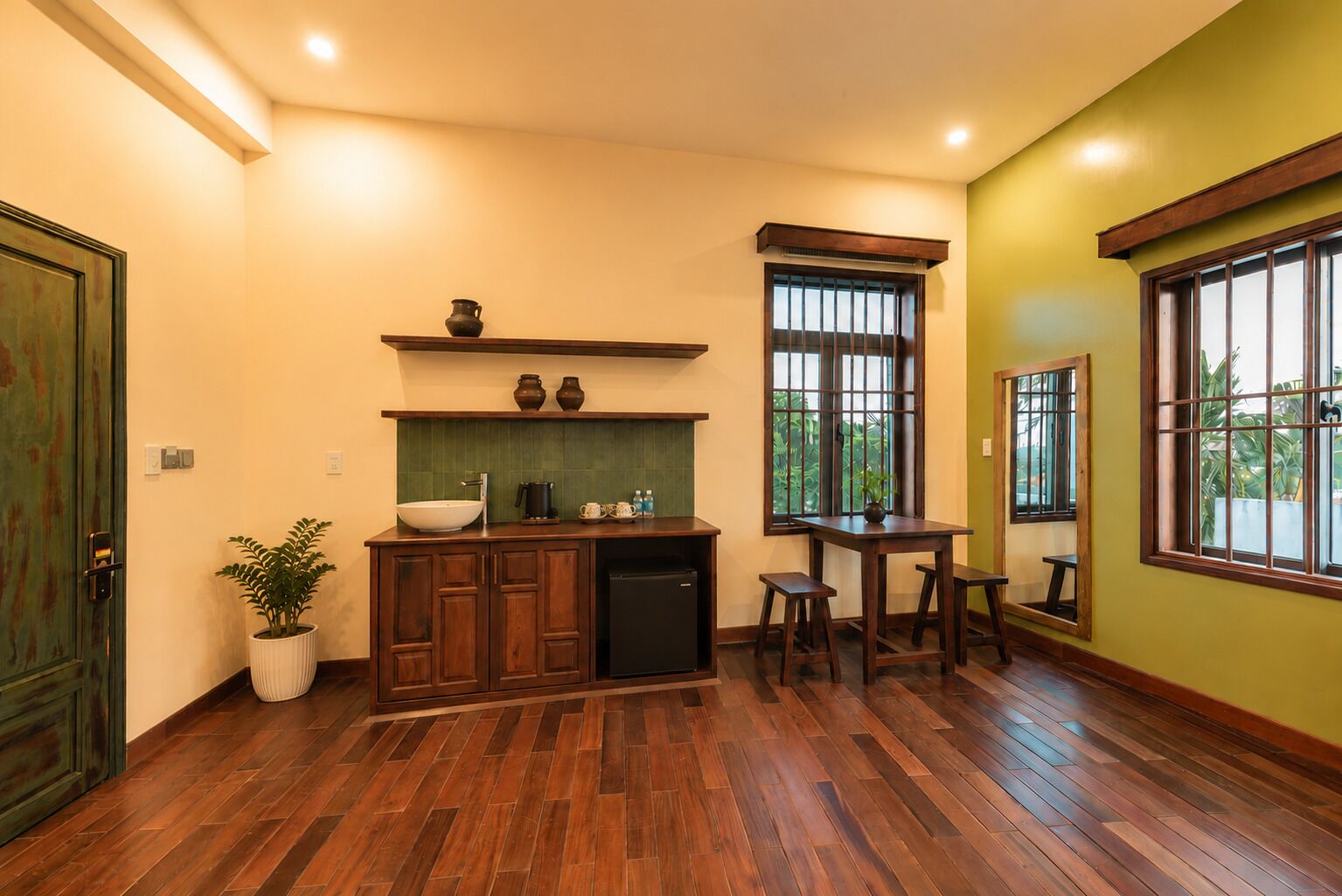 Habitación Deluxe doble, balcón | Minibar, wifi gratis, ropa de cama