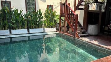 Piscina externa