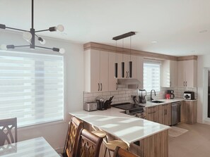 Camera, 1 camera da letto, patio | Interni