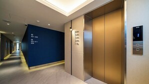 미분류 이미지, 2/45장, 버튼