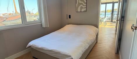 3 Schlafzimmer, Zimmersafe, kostenloses WLAN, Bettwäsche