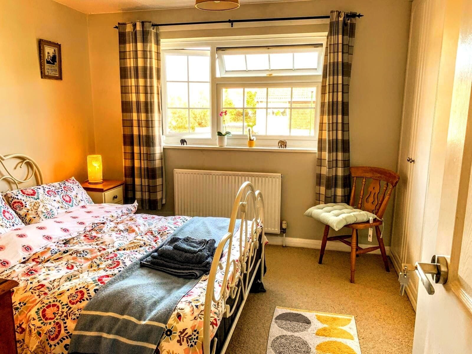 1 bedroom, desk, iron/ironing board, free WiFi