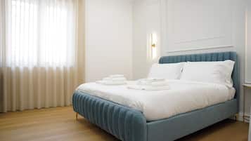 Comfort Double Room, 1 Queen Bed, Private Bathroom