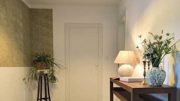 House, 3 Bedrooms, Patio | Bahagian dalam