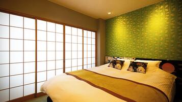 Comfort Apartment, 1 Bedroom, City View | Blackout drapes, free WiFi, bed sheets