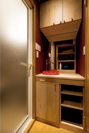 Comfort-Apartment, 1 Schlafzimmer, Stadtblick | Badezimmer
