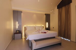 Hypo-allergenic bedding, desk, soundproofing, free WiFi - Hotel Swastik Resort Jagdalpur (Jagdalpur)
