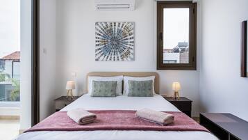 Villa, 3 Bedrooms, Private Pool, City View | Cadar kapas Mesir, peralatan tempat tidur premium
