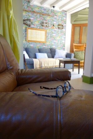 Interior - House with river access and sauna at the foot of the château, La Flèche zoo and 24h (Durtal)