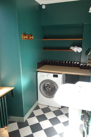 Interior - House with river access and sauna at the foot of the château, La Flèche zoo and 24h (Durtal)