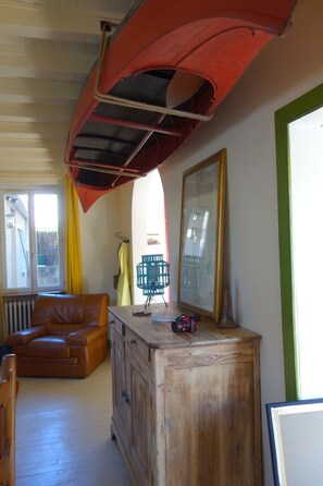 Lobby - House with river access and sauna at the foot of the château, La Flèche zoo and 24h (Durtal)