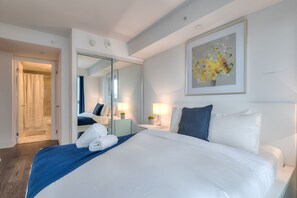 Suite familiar | Decoració individual, mobiliari individual i wifi gratuïta 