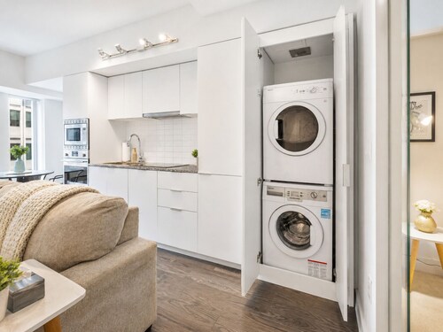 Samesun Toronto Suites